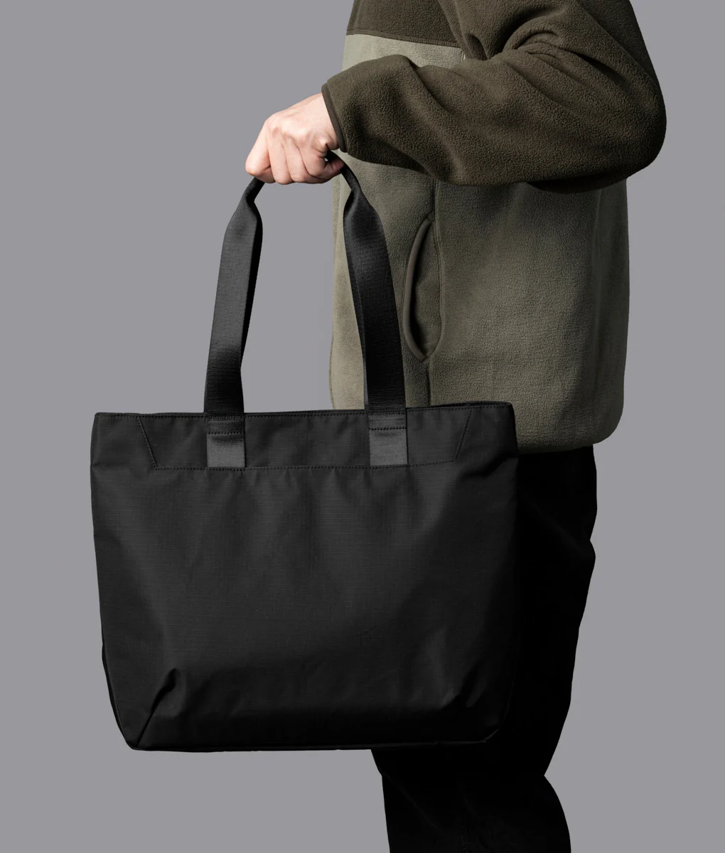 Elements Tote (M)