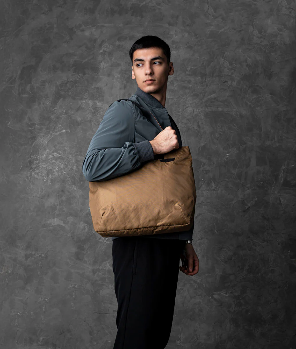 Elements Tote (M)