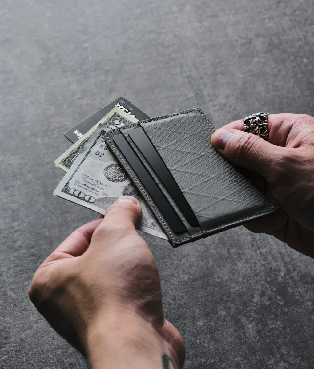 269-ark-card-wallet-10.webp ARK Card Wallet