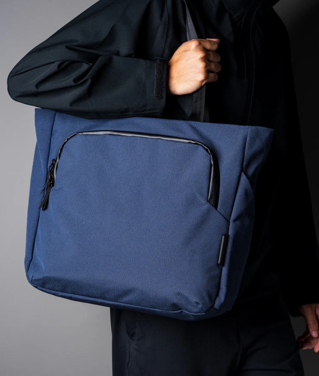 Bravo Tote V1