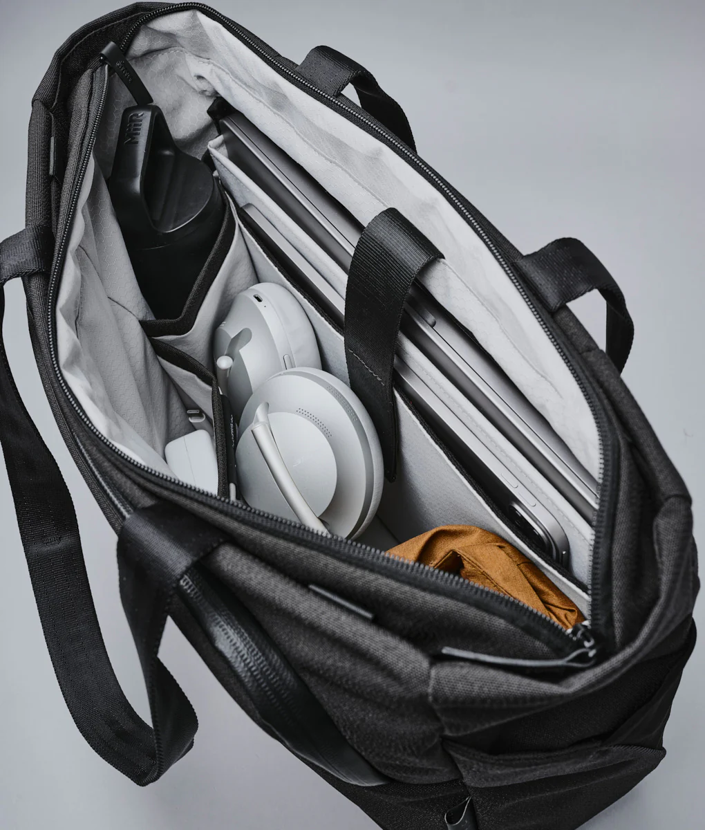 Bravo Tote V1