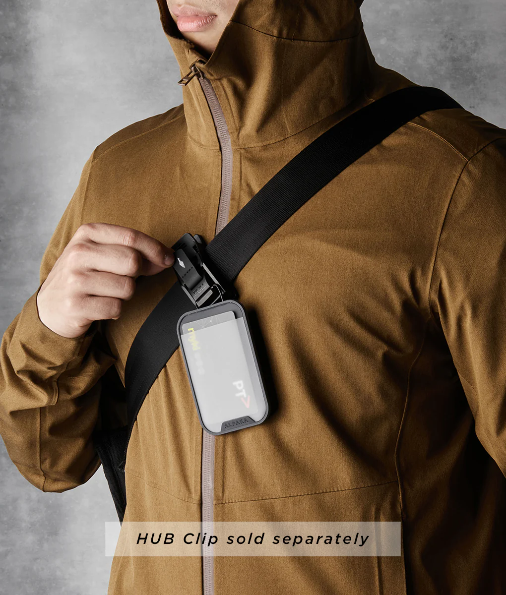 380-hub-cardholder-male-part-5.webp HUB Cardholder Male Part